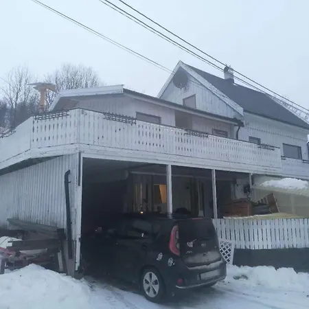 House With Sea View, Boathouse, Garage And Boat * Hammerfest