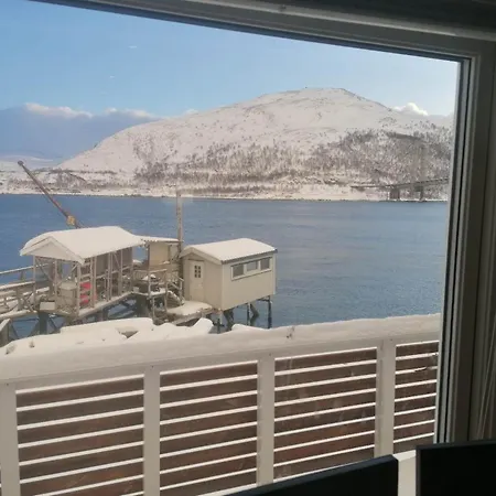 House With Sea View, Boathouse, Garage And Boat Hammerfest