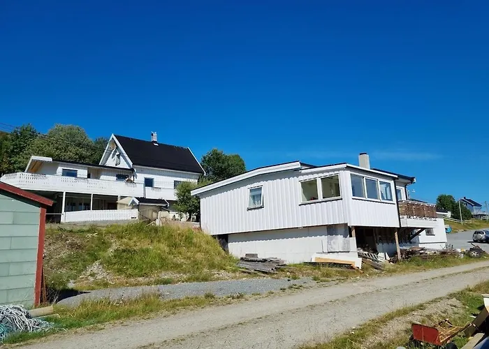 House With Sea View, Boathouse, Garage And Boat Villa