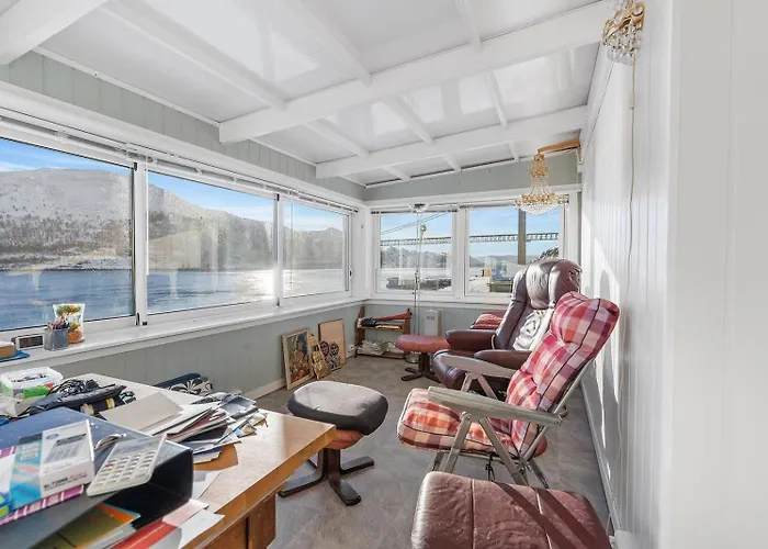 Villa House With Sea View, Boathouse, Garage And Boat *