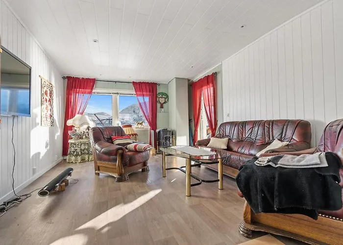 Villa House With Sea View, Boathouse, Garage And Boat *