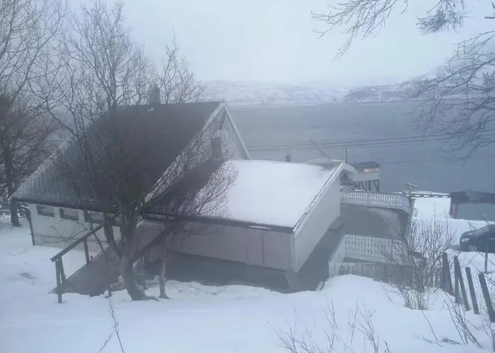 House With Sea View, Boathouse, Garage And Boat Hammerfest